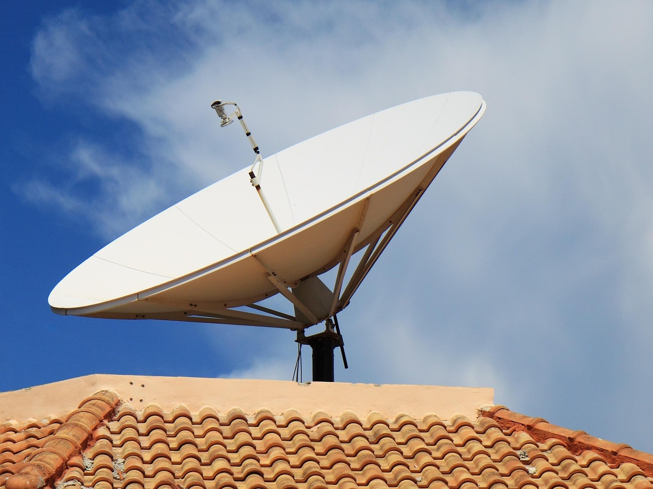BIS Issues Fresh Rules for Digital TV Receivers – 26 Oct 2025 Deadline Looms 