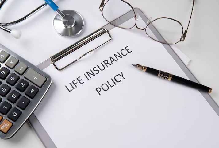 Allahabad High Court Quashes LIC's Rejection of Life Insurance Claim: A Victory for Policyholders