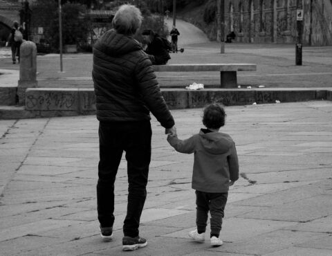 No Partition Rights for Grandsons While Father is Alive, Rules Delhi High Court