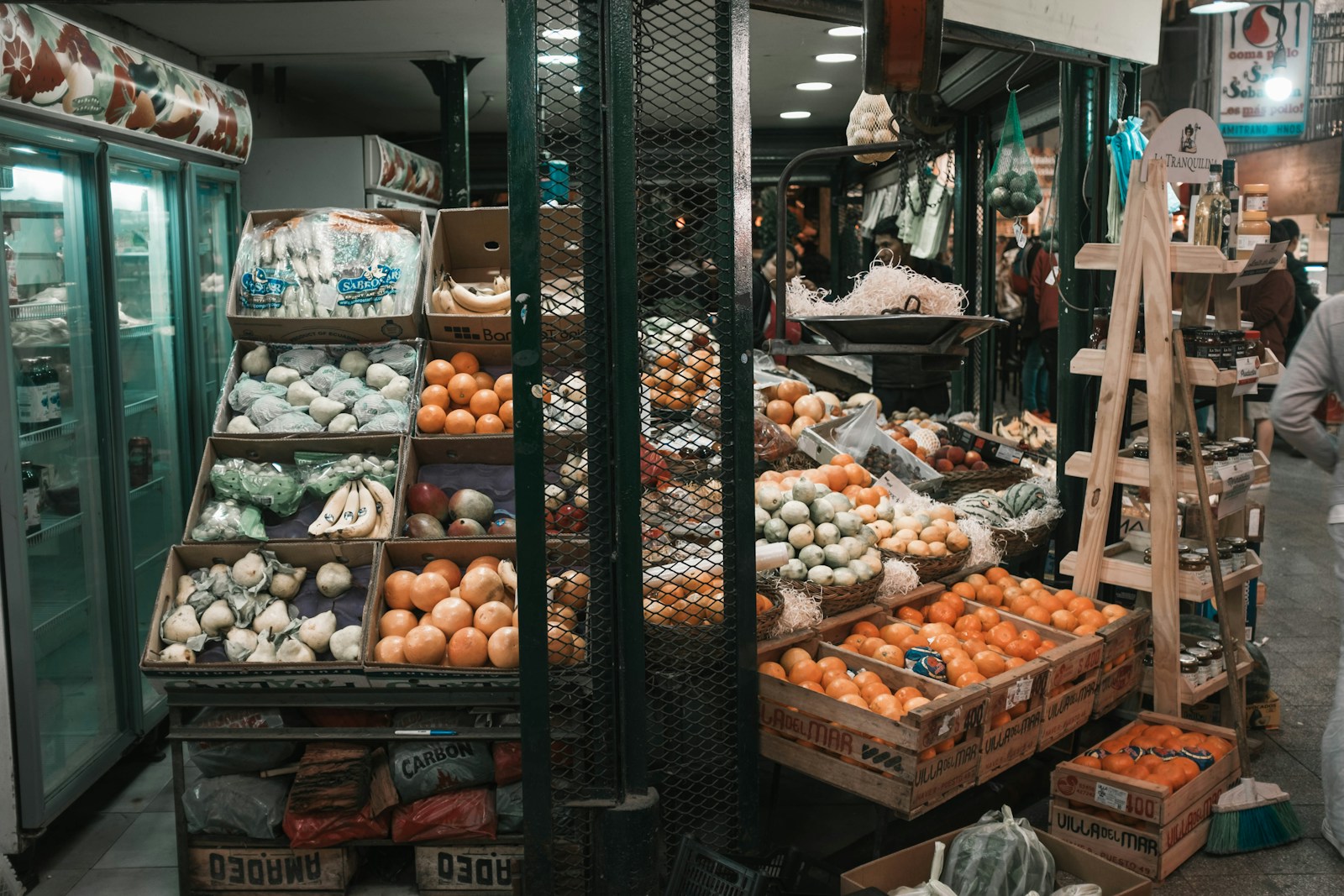 a market with fruits and vegetables - Food Safety for E-commerce