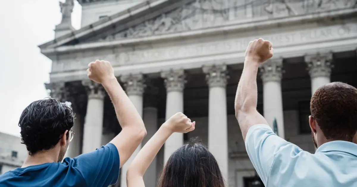 Supreme Court Sets Aside Reinstatement & Back Wages in…